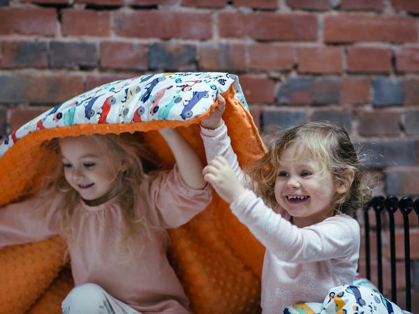 TODDLER BLANKET - COLLEGE CAMP - ECRU